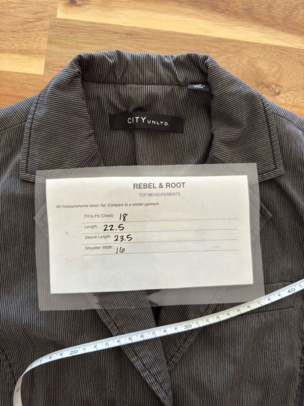 City UNLTD Pinstripe Blazer Charcoal Gray Button Structured Size 10 - Picture 12 of 12